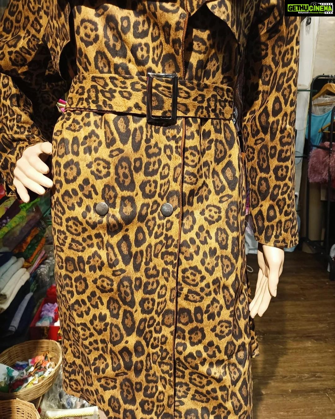 Vanitha Vijayakumar Instagram - Fashionable leopard print long coat ๐ Dm us to shop now! ๐ Free shipping within India ๐ฎ๐ณ ~ ~ ~ ~ ~ ~ ~ ~ ~ ~ ~ ~ ~ Tags โค๏ธโ๐ฅ #vanithavijaykumarstyling #vanithavijaykumarstudios #women #entrepreneur #boutique #style #stylish #chennai #girl #ootd #outfit #clothing #brand #picoftheday #photooftheday #instafashion #instagood #instadaily #shopping #makeup #accessories #styleblogger #fashion #fashionblogger Khader Nawaz Khan Road