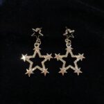 Vanitha Vijayakumar Instagram - 🎅🏻Christmas collections🎅🏻 Shimmering star dangle earrings🌟✨ swipe left to see the available colors🌈 Dm us for price & details📩 #vanithavijaykumarstudios #christmas #earring #christmastree #christmasdecor #christmasiscoming #christmasgifts #style #stylish #chennai #girl #ootd #outfit #clothing #brand #picoftheday #photooftheday #instafashion #instagood #instadaily #shopping #makeup #accessories #styleblogger #fashion #fashionblogger Khader Nawaz Khan Road