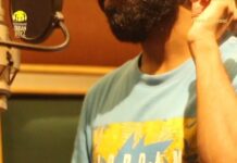 Vanitha Vijayakumar Instagram - The man behind the soulful music and voice! @gvprakash #ThigattaThigattaKadhalipom Song making BTS #Aneethi ▶️ http://youtu.be/7YVS-jwalik A @dir_vasanthabalan film! @yamini_ghantasala @imarjundas @dushara_vijayan @edwinsakay @arjunchidambaram @urbanboyzstudios @thinkmusicofficial @vanithavijaykumar @arvindkat @suresh.chakravarthy @aranthainisha @kailasam.geetha @jsksatish @kaaliactor #Bharani #Tsiva #Ravikumar @onlynikil @vattalstudios