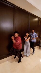 Varalaxmi Sarathkumar Instagram - Tag a friend who always takes you to food break 😁

Thanks @whiteleaf_talent to make this happen 🙌
#food #reels