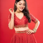 Varsha Bollamma Instagram – 🌹

Styled by @officialanahita 🌹
Outfit: @sindhureddyofficial 🌺
Jewellery: @rubans.in 🌹
Pic: @shareefnandyala 🌺
MUA and hair @fairies_and_brides 🌹 
.
#red