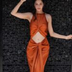 Vedhika Instagram - 🍊🧡 📸 @sickfreek Outfit @andreaiyamah @andrea.oi Hair @anjali_tater