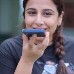 Vidya Balan Instagram - Hello Google 📞