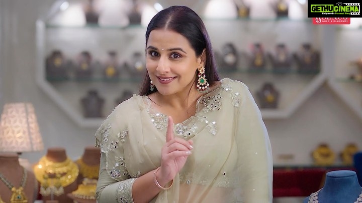 Vidya Balan Instagram - I welcome you to the glamorous preview of @sencogoldanddiamonds Vivaha Collection’23. The collection is luxurious and a paragon of intricate karigari. It almost makes me want to get married again, to the same man, of course! A tiny disclosure; the collection is for all the gorgeous women out there, ones who are about to become brides and ones who want to relive its pleasing memory. My heart-felt best wishes to every bride who is about to embark on this beautiful journey. Do invite Senco! #sencogoldanddiamonds #goldearrings #weddingwithsenco #weddingcollection #weddingcollection2022 #diamondjewelry #goldjewellery #diamondearrings #goldnecklace #precious #jewellery #senco #gold #diamonds #silver #senco #sencodiamondjewellery #platinum #sencoweddingcollection #bestweddingjewelry #ad