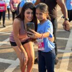 Warina Hussain Instagram - I had a very exhilarating Sunday morning at the Skechers Mumbai Walkathon 2022! 🏃🏻‍♀ I felt charged up to walk and participate in the 3 Kms category and be a part of this great initiative by @Skechersindia that brought Mumbaikars and this city to walk together. The energy of the crowd was just outstanding!!! #GoWalkMumbai #SkechersIndia