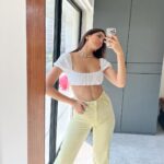 Yogita Bihani Instagram – Little miss clicks 💯 mirror selfies and posts all of them 🫠