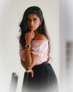 Aadhirai Soundarajan Instagram - ⚡#aadhiraisoundararajan .
.
.
PC : @cinematographer_gautham 
#actorslife #kollywoodactress #kollywoodlove #kollywood #tamilactress #tamilcinema #danielwellingtonwatches #danielwellington #photoshoot #fashion #photography #love