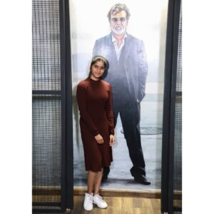 Aadhirai Soundarajan Instagram - Piranthanaal Vazhthukkal Thalaiva❤ The Greatest Inspiration🙏 SuperStar RAJINIKANTH sir!! #superstar #rajinikanth #happybirthdaythalaiva #thalaivar #fangirl #picture #endrumsuperstar Love you Thalaivareyy😍 #longlivethalaiva #aadhiraisoundararajan