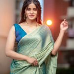 Aadhirai Soundarajan Instagram - Earth🌍 That is what we all have in common. Preserve the pale blue dot, the only home we've ever known! Happy Earth Day Nanba💚💙 Blouse : @studio_l_by_lini MUA : @jiyamakeupartistry Hair Do : @artistry_by_samjosri Photography : @dhanush__photography and Team #earth #earthday #green #greensaree #saree #sareelove #sareepic #traditional #traditionalwear #photoftheday #outfitoftheday #outdoorphotography #ooty #actor #actorslife #actress #kollywood #kollywoodactress #tollywoodactress #tollywood #tamil #tamilponnu #tamilcinema #tamilcinema #weekend #happyearthday #aadhiraisoundararajan #model #girl #smile #nomakeuplook Chennai, India