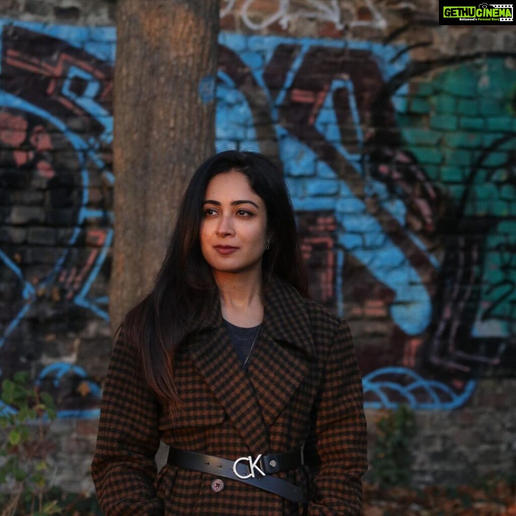 Aditi Chengappa Instagram - Comment 🤎 if you still like to see still photographs on Instagram 🤪 Also I just had to try this new Instagram feature 🤓 . . .#nofilter #noedit #portrait #berlingirl #indiansingermany #expatsingermany #model #berlinstyle #mitte #berlinstreetart #berlingraffiti Mitte