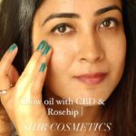 Aditi Chengappa Instagram - The Shir Cosmetics CBD Glow oil has all the right ingredients to keep antioxidants away and give me the perfect natural glow at the same time ⭐️ . . . #anzeige #beauty #wellness #werbung #makeuplook #berlin #highlighter #shircosmetics #cbd Berlin, Germany