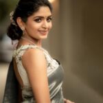 Aditi Shankar Instagram - #navratri2022 with Aditi✨ Day 6 : Glorious Grey the regal neutrality to balance the bright. On the 6th day of Navratri my heartfelt wishes for the right balance of all that you want in life. Styled by:- @dr.vinothinipandian Blouse by:- @nirali_design_house Saree and blouse embroidery :- @dr.vinothinipandian MUAH💄:- @vijiknr Photographed by 📸:- @camerasenthil Jewellery 💎:- @jjjewellerymart Location:- @avmgardens Digital Patner:- @cognitiveidealab @rrajeshananda AVM Gardens