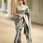 Aditi Shankar Instagram – #navratri2022 with Aditiβ¨
Day 6 : Glorious Grey the regal neutrality to balance the bright.
On the 6th day of Navratri my heartfelt wishes for the right balance of all that you want in life.
Styled by:- @dr.vinothinipandian
Blouse by:- @nirali_design_house
Saree and blouse embroidery :- @dr.vinothinipandian
MUAHπ:- @vijiknr
Photographed by πΈ:- @camerasenthil
Jewellery π:- @jjjewellerymart
Location:- @avmgardens
Digital Patner:- @cognitiveidealab
@rrajeshananda AVM Gardens
