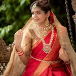 Aditi Shankar Instagram - #navratri2022 with Aditi✨ Day 2 : Romantic Red a capricious blend of vigor warmth and passion. A color of contrasting emotions. Wishing you love, spirit and mettle on the second day of Navarathri. Styled by:- @dr.vinothinipandian Outfits 👗:- @nirali_design_house (blouse and duppata) @samyuktharose (saree) MUAH💄:- @vijiknr Photographed by 📸:- @camerasenthil Jewellery 💎:- @jjjewellerymart Location:- @avmgardens Digital Patner:- @cognitiveidealab @rrajeshananda AVM Gardens