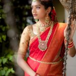 Aditi Shankar Instagram - #navratri2022 with Aditi✨ Day 2 : Romantic Red a capricious blend of vigor warmth and passion. A color of contrasting emotions. Wishing you love, spirit and mettle on the second day of Navarathri. Styled by:- @dr.vinothinipandian Outfits 👗:- @nirali_design_house (blouse and duppata) @samyuktharose (saree) MUAH💄:- @vijiknr Photographed by 📸:- @camerasenthil Jewellery 💎:- @jjjewellerymart Location:- @avmgardens Digital Patner:- @cognitiveidealab @rrajeshananda AVM Gardens