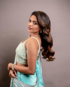Aditi Shankar Instagram - Fight for your fairytale 🌈✨

Styled by: @dr.vinothinipandian
Photographed by📸 : @kiransaphotography 
Outfit👗: @bandananarulaofficial
MUAH💄: @vishalcharanmakeuphair @hairbyradhika 
Jewellery💎: @JCSjewelcreations