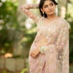 Aditi Shankar Instagram - #navratri2022 with Aditi✨ Day 9: Placid pink a feast to the eye is the confluence of kinship, rapport and unanimity 💕 On this 9th day of navarathri let our kindness bring about a harmony that results in eternal bliss to mankind. Styled by:- @dr.vinothinipandian Outfit by:- @nirali_design_house MUAH💄:- @vijiknr Photographed by 📸:- @camerasenthil Jewellery 💎:- @jjjewellerymart Location:- @avmgardens Digital Patner:- @cognitiveidealab @rrajeshananda AVM Gardens
