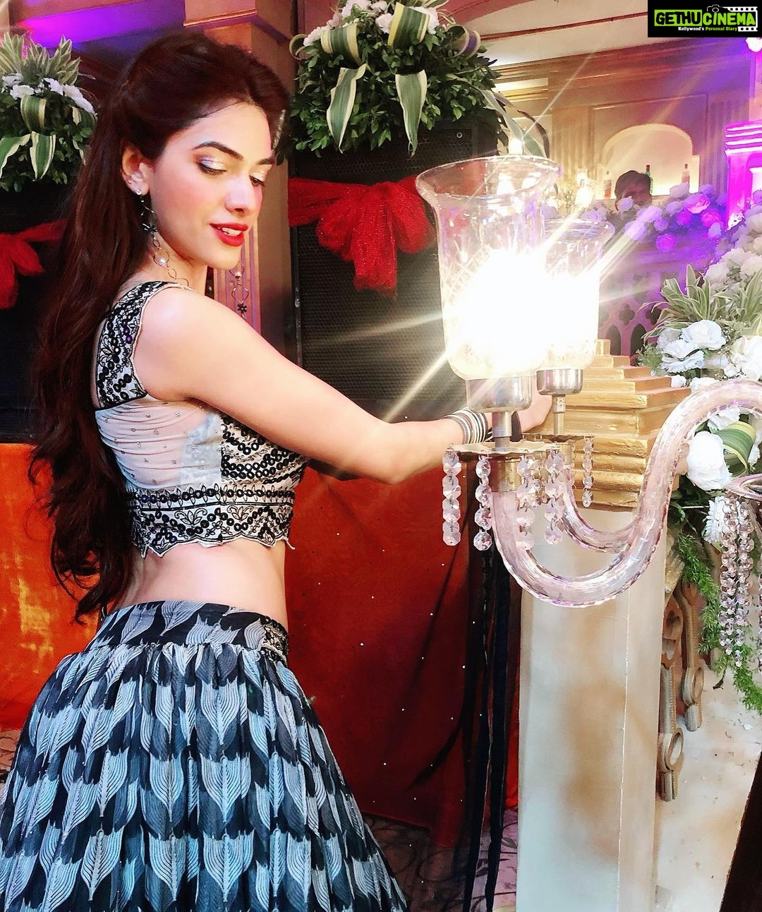 Aditi Vats Instagram - Vanity vignettes 😘