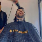 Aftab Shivdasani Instagram – ‘Love is in the hair.’ 💇🏻‍♂️