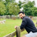 Aftab Shivdasani Instagram - “It is not death a man should fear. But rather he should fear never beginning to live.” - Marcus Aurelius. #grateful 🤍