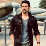Aftab Shivdasani Instagram - ‘Freedom is actually a bigger game than power. Power is about what you can control. Freedom is about what you can unleash.’ - Harriet Ruben. Happy Independence Day to all Indians all over the world. A special salute to our armed forces who tirelessly keep us safe and protected. Jai Hind. 🇮🇳🙏🏼✊🏼