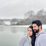 Aftab Shivdasani Instagram - ‘If I had all the treasure in the world, I would follow my dreams, play with my children, and spend time with my wife. “No”, said the old wise man. If you followed your dreams, played with your children, and spent time with your wife, you would have all the treasures in the world.’ - Atticus. ❤️👨‍👩‍👧✨❄️❤️ #myworld United Kingdom