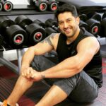 Aftab Shivdasani Instagram - Gym after 7 months. Missed this so much. 🏋️‍♀️⚡️ #postcovid #recovery #onedayatatime Lessons to self - I am whole. I am strong. I am powerful. I am harmonious. I am happy. #positiveaffirmations ✨🙏🏼 London, Unιted Kingdom