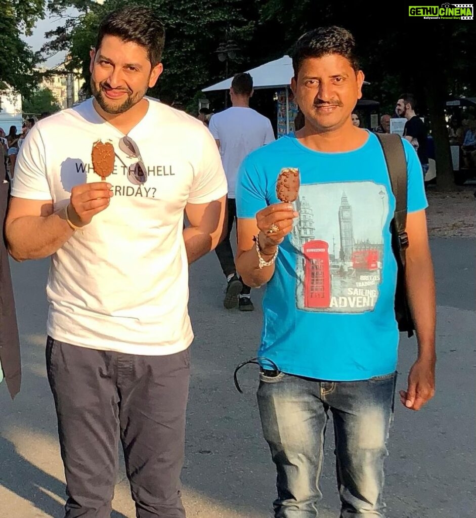 Actor Aftab Shivdasani HD Instagram Photos and Wallpapers January 2022 ...