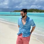 Aftab Shivdasani Instagram – ‘Dear ocean, thank you for making us feel tiny, humble, inspired and salty. All at once.’
#grateful ☀️ 🌊 

Thank you @dineshjayasanka070976 and @anantaradhigu for the impeccable hospitality. Pure bliss. Much gratitude. 💙💫 Maldives