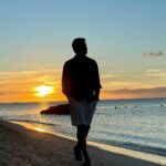 Aftab Shivdasani Instagram - ‘May you always have a shell in your pocket and sand in your shoes.’ - Anon. 🌅🌊🦀🐚 Mauritius