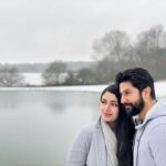 Aftab Shivdasani Instagram - ‘If I had all the treasure in the world, I would follow my dreams, play with my children, and spend time with my wife. “No”, said the old wise man. If you followed your dreams, played with your children, and spent time with your wife, you would have all the treasures in the world.’ - Atticus. ❤️👨‍👩‍👧✨❄️❤️ #myworld United Kingdom