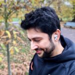 Aftab Shivdasani Instagram - Autumn whispered to the wind, “I fall ; but always rise again.” - Angie Weiland-Crosby. #autumn 🍂 🏃🏻‍♂️ London, Unιted Kingdom