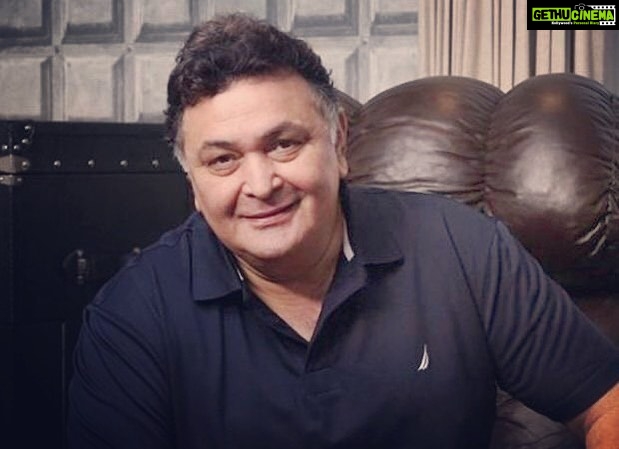 Aftab Shivdasani Instagram - Another tragic loss to the world and the entire film fraternity. Hope you finally find your peace sir. Sincere condolences to the entire Kapoor family for this huge loss. Rest in peace Rishi ji. Om Shanti. 🪔💐🙏🏼