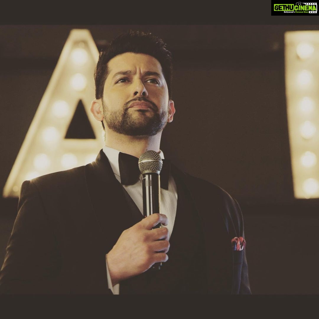Aftab Shivdasani Instagram - ‘Revenge’ is a confession of pain. 🕸🎭🎯 - Latin proverb. . . . . . #poison2 #revenge #zee5originals #30april 📸 - @narengajara Styling - @styledbynehha
