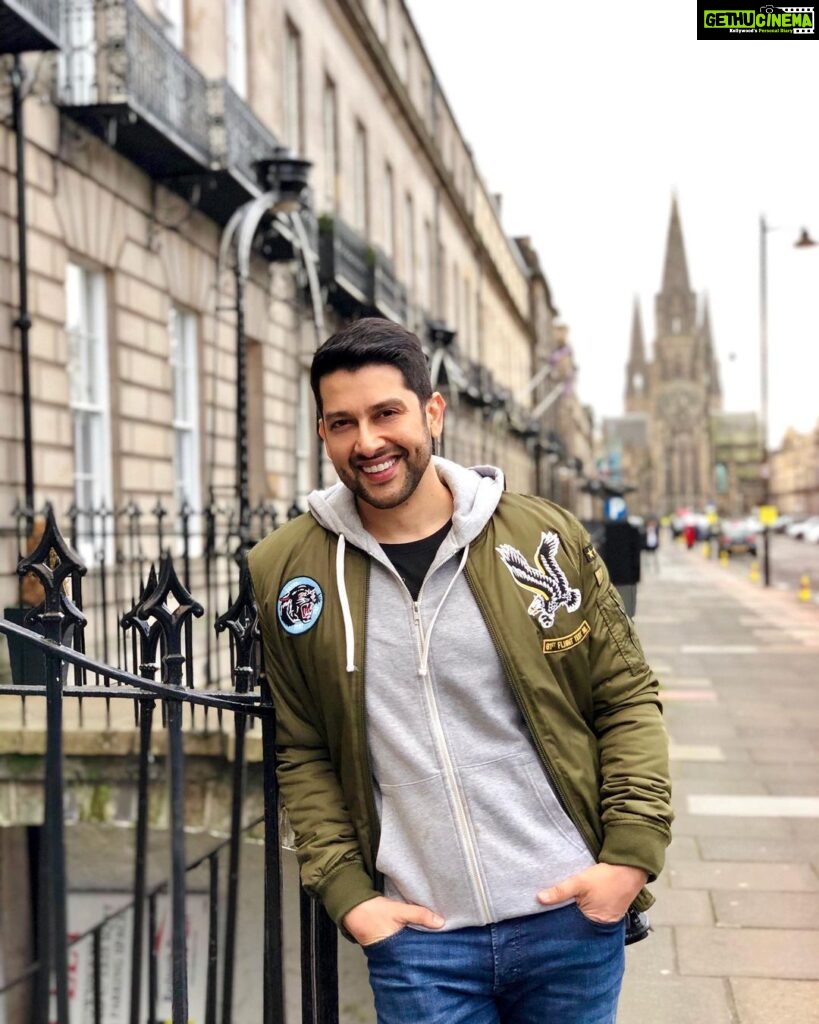 Aftab Shivdasani Instagram - ‘What’s yours will find you.’ - Imam Ali. 💫✨ #throwback