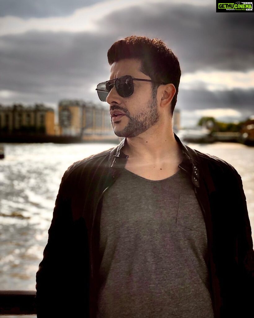 Aftab Shivdasani Instagram - ‘He stole the day dreamer’s heart with a handful of clouds.’ - Atticus. ⛅️ Europe