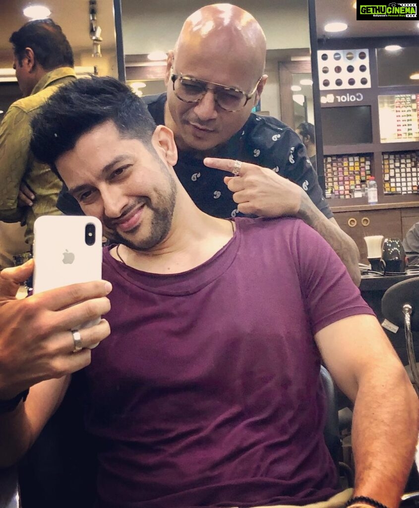 Aftab Shivdasani Instagram - With the magician @aalimhakim ✂️ 🤳🏻