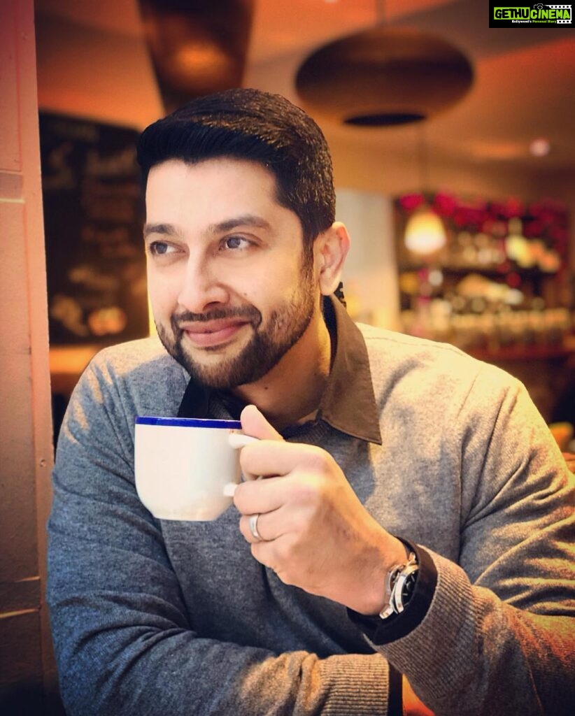 Aftab Shivdasani Instagram - ‘I can’t espresso how much you bean to me...’ 🤩☕️ Edinburgh, United Kingdom