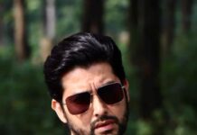 Aftab Shivdasani Instagram - “You’re going to be happy”, said life, “but first I will make you strong.” ⛰⚡️ Dehradun, Uttarakhand