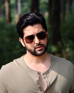 Aftab Shivdasani Instagram - “You’re going to be happy”, said life, “but first I will make you strong.” ⛰⚡️