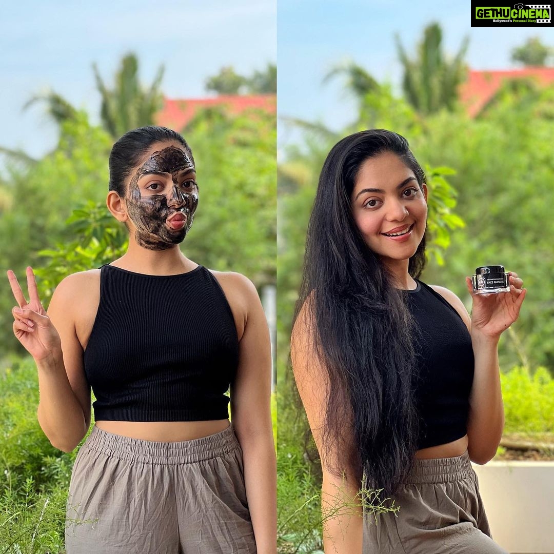 Ahana Kumar Instagram - @carbon_bae has been my constant since 2018 ❤️ I love how their products feel on my skin. Carbon Bae has combined the 2 best things of our homeland to create their amazing products - Ayurveda & Coconut Shell Steam Activated Charcoal 💚🥥 Here's a little happy news for you all! @carbon_bae is celebrating Black Friday Sale by offering flat 50% Off storewide and FREE Charcoal Handmade Soap! ✨ I feel so so happy to see a home-grown brand from Kerala winning so many hearts in such a short span of time. And like most of you know , shortly after their beginning , in almost no time , they grew so popular and pretty much became a house-hold name. Quality has always been their priority - then and now 🌴✨ @carbon_bae has also expanded their portfolio from Charcoal Herbal Face Masque to Kumkumadi Face Thailam , to cater to all your skin concerns and also to nourish your skin inside out! ❤️ Gift yourself or your BAE and get 50% off , because Black Friday Sale is happening NOW ! Hurry Up 🎁🎀 Happy Shopping at www.carbonbae.com 🖤