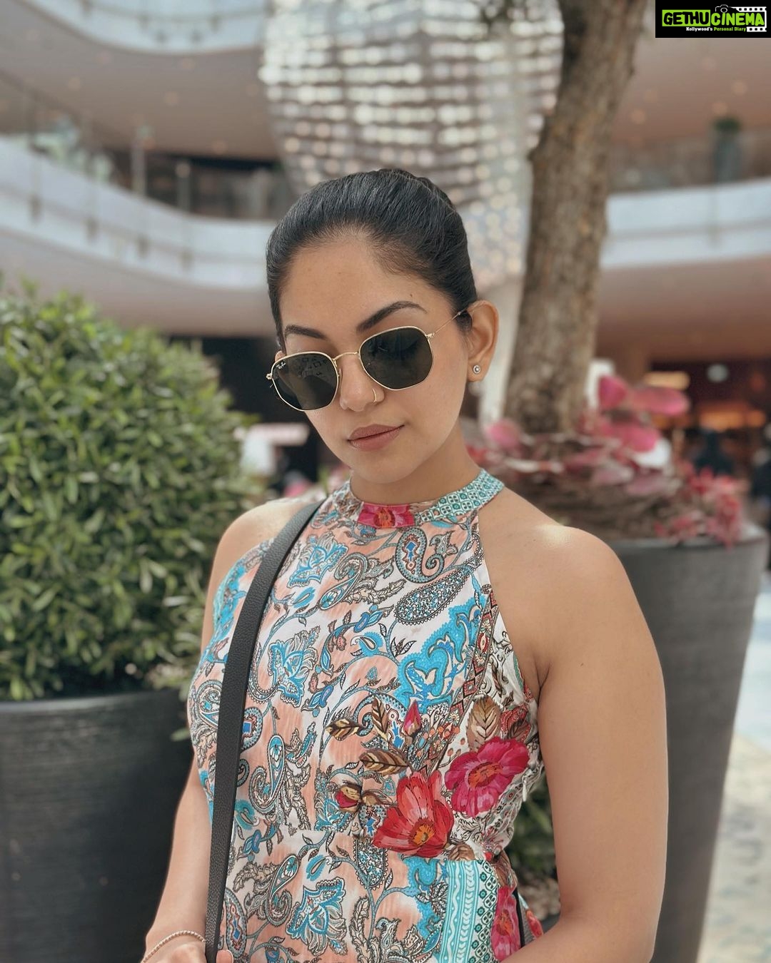 Ahana Kumar Instagram - there’s so much to see :)) Dubai, UAE