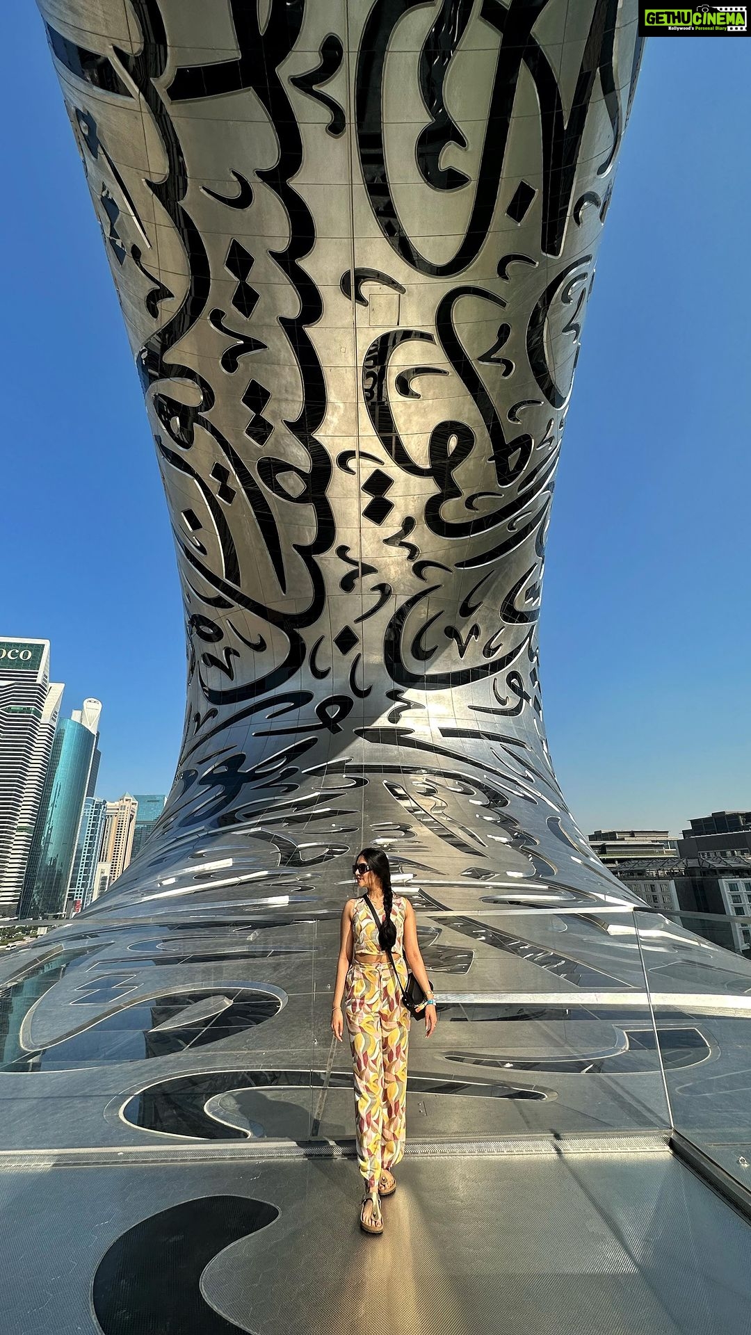 Ahana Kumar Instagram - feeling like a wall-flower πΌπ Museum of the Future