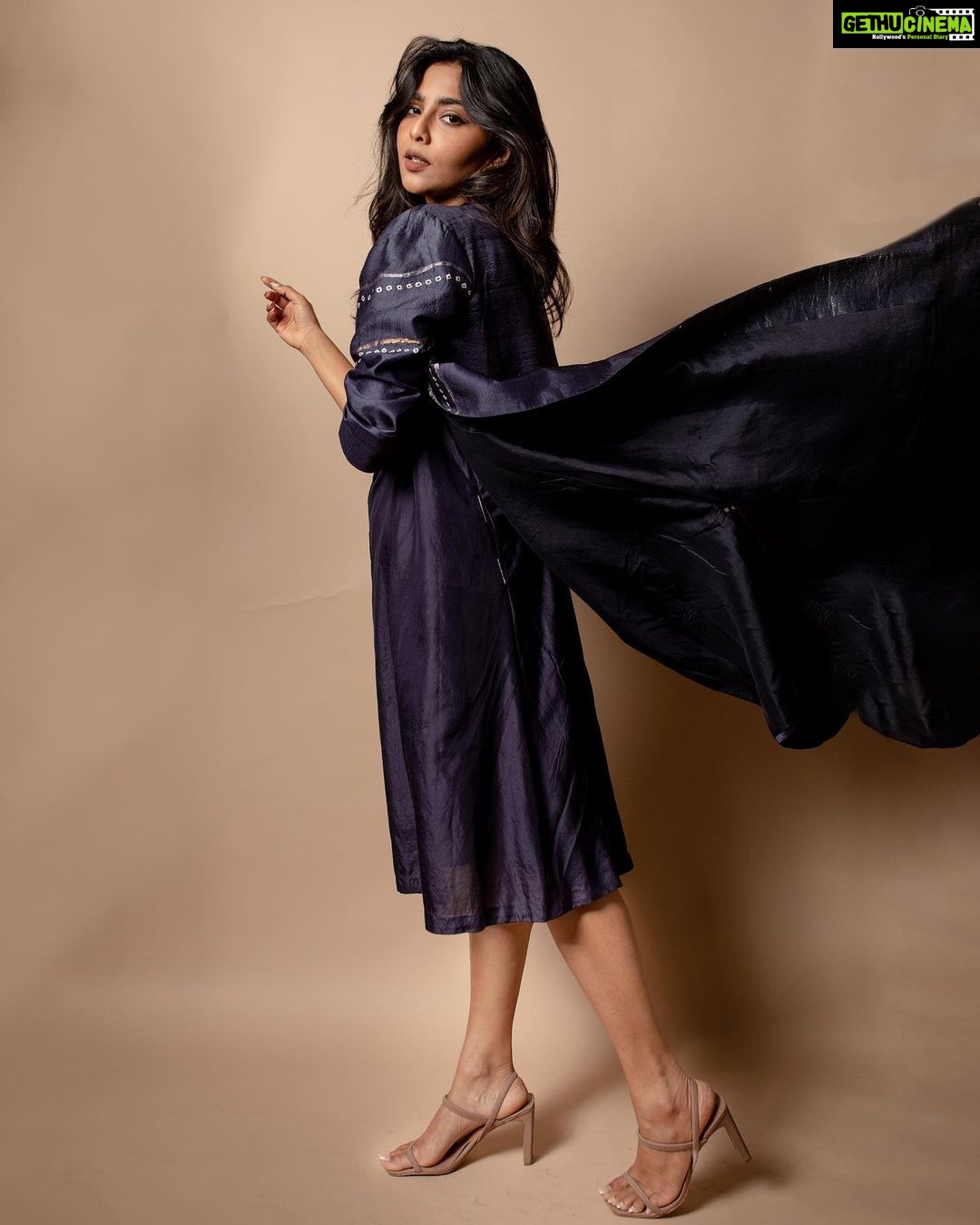 Aishwarya Lekshmi Instagram - Ok. I agree . I like making clothes fly π€ Outfit : @studio_medium Styled by : @styledbysmiji Jewellery : @truptimohta.in Photographed by : @kiransaphotography MUAH : Nandhini @kalwon_beauty | @ganesh_hair_architect #GattaKusthiPromotions