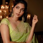 Aishwarya Lekshmi Instagram – 🦜 

For trailer launch of #GattaKusthi 

@styledbysmiji in @devnaagri 
Jewellery @truptimohta.in 
MUAH : Nandhini @kalwon_beauty | Aishwarya 
Pictures : @kiransaphotography