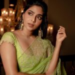 Aishwarya Lekshmi Instagram - 🦜 For trailer launch of #GattaKusthi @styledbysmiji in @devnaagri Jewellery @truptimohta.in MUAH : Nandhini @kalwon_beauty | Aishwarya Pictures : @kiransaphotography