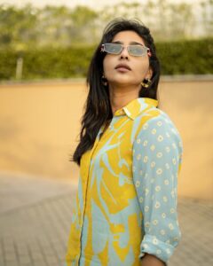 Aishwarya Lekshmi Instagram - Hoodibaaabaa!!!!! @styledbysmiji in @yam.india from @saltstudio Accessories @gentlemonster @misho_designs Pictures by cutie @sahal_hameed