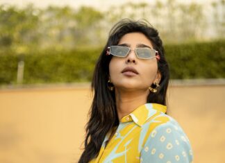 Aishwarya Lekshmi Instagram - Hoodibaaabaa!!!!! @styledbysmiji in @yam.india from @saltstudio Accessories @gentlemonster @misho_designs Pictures by cutie @sahal_hameed