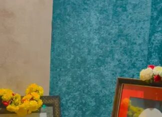 Ajaneesh Loknath Instagram - ನಿಮ್ಮ ದಿನದ ಮೇಲೆ ದೈವದ ಆಶೀರ್ವಾದವಿರಲಿ🙏 @bobby_c_r #ABBSStudios
