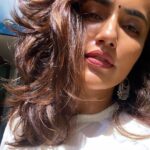 Akshara Gowda Instagram - 💌 Styled by @_anita_priya ❣️ #skincare #aksharagowda #stylishtamilachi #aksharagowdabikki #stylishtamizhachi #vibing #manifestation #manifest #magizhchi
